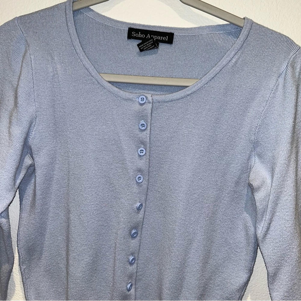 Light blue sweater - Picture 3 of 4